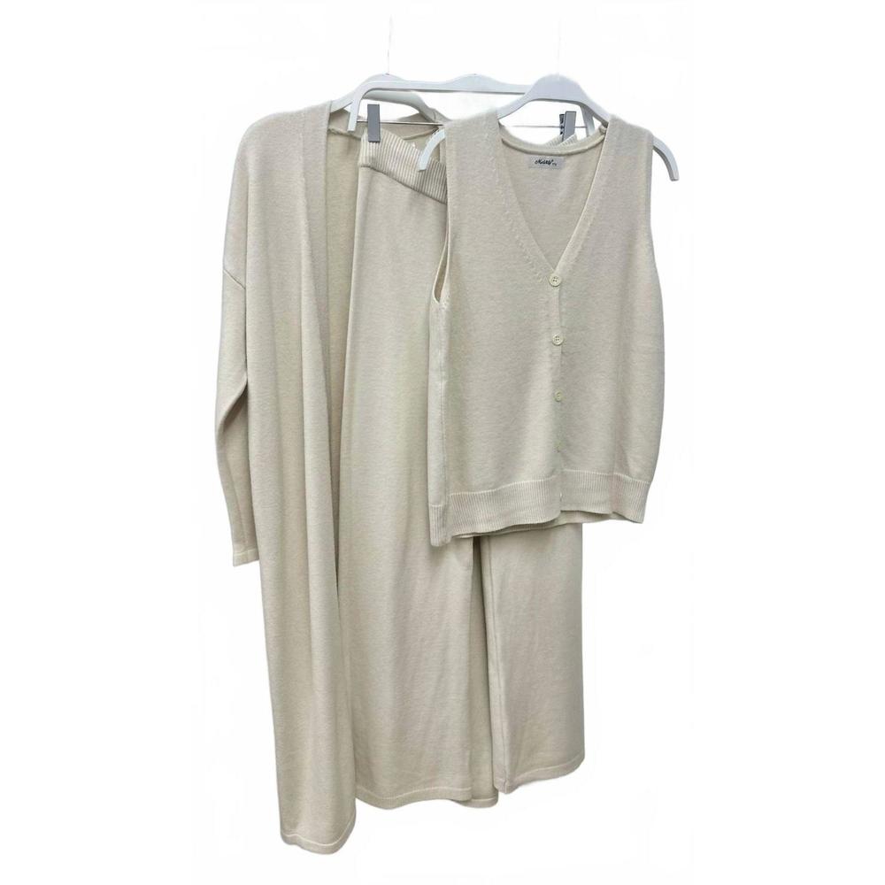 NEW VENTI6 knit vest, knit pants and long cardigan 3 pc set in ivory